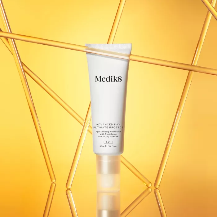 ADVANCED DAY ULTIMATE PROTECT™ MEDIK8
